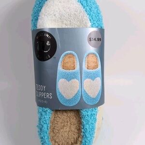 Wayland Square Teddy Slippers Blue w/ White Heart